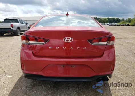 2019 Hyundai Sonata Limited z USA, uszkodzony, nr VIN 5NPE34AF2KH811229